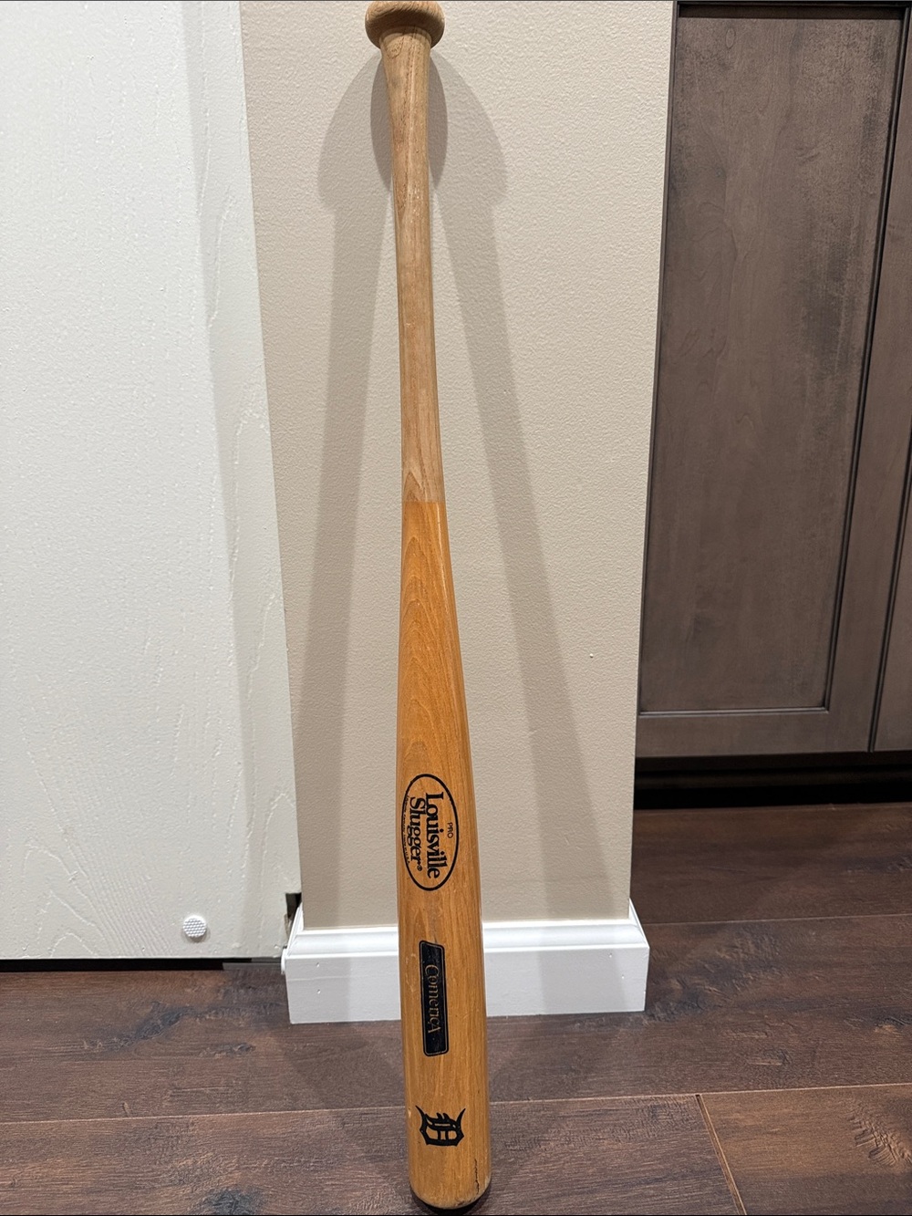 Louisville Slugger Natural Wood Baseball Bat - Light Brown Made in the USA